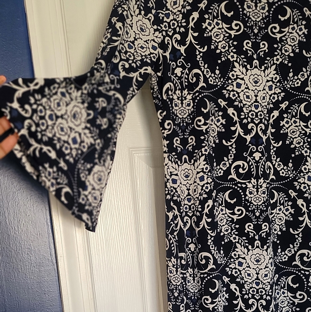 Navy Floral Midi dress